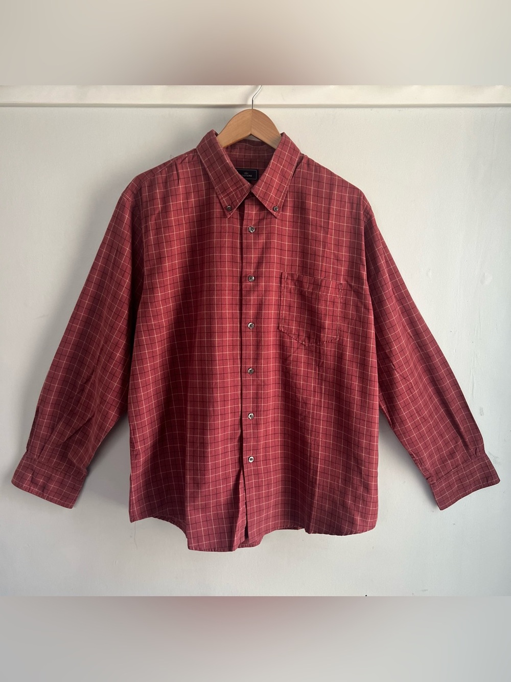 Dockers Men’s Large 16-16.5 Long Sleeve Red Windowpane Plaid Button Down Shirt